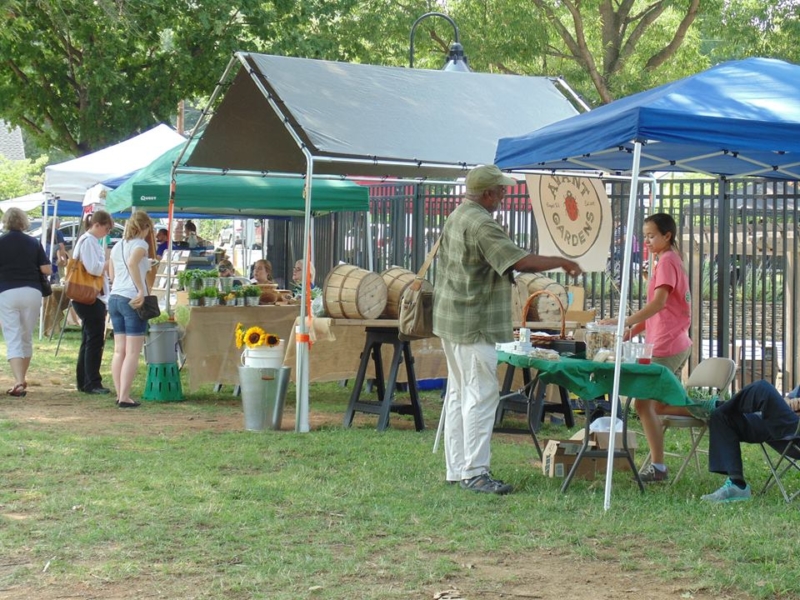I Love These 13 Charlottesville Farmer's Markets I Love CVille