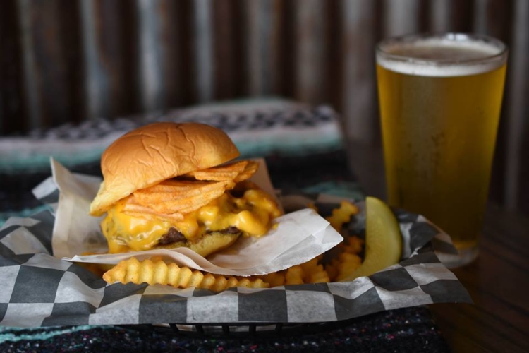 13 Of The Best DAMN Burgers In Charlottesville, Va! I Love CVille